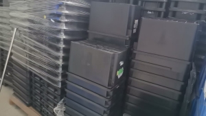 出售pp周转筐毛料,都是全新的,现货150吨