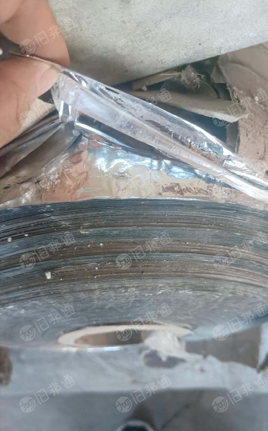 出售铝箔纸库存，保温管下来的，15卷，一卷200公斤左右