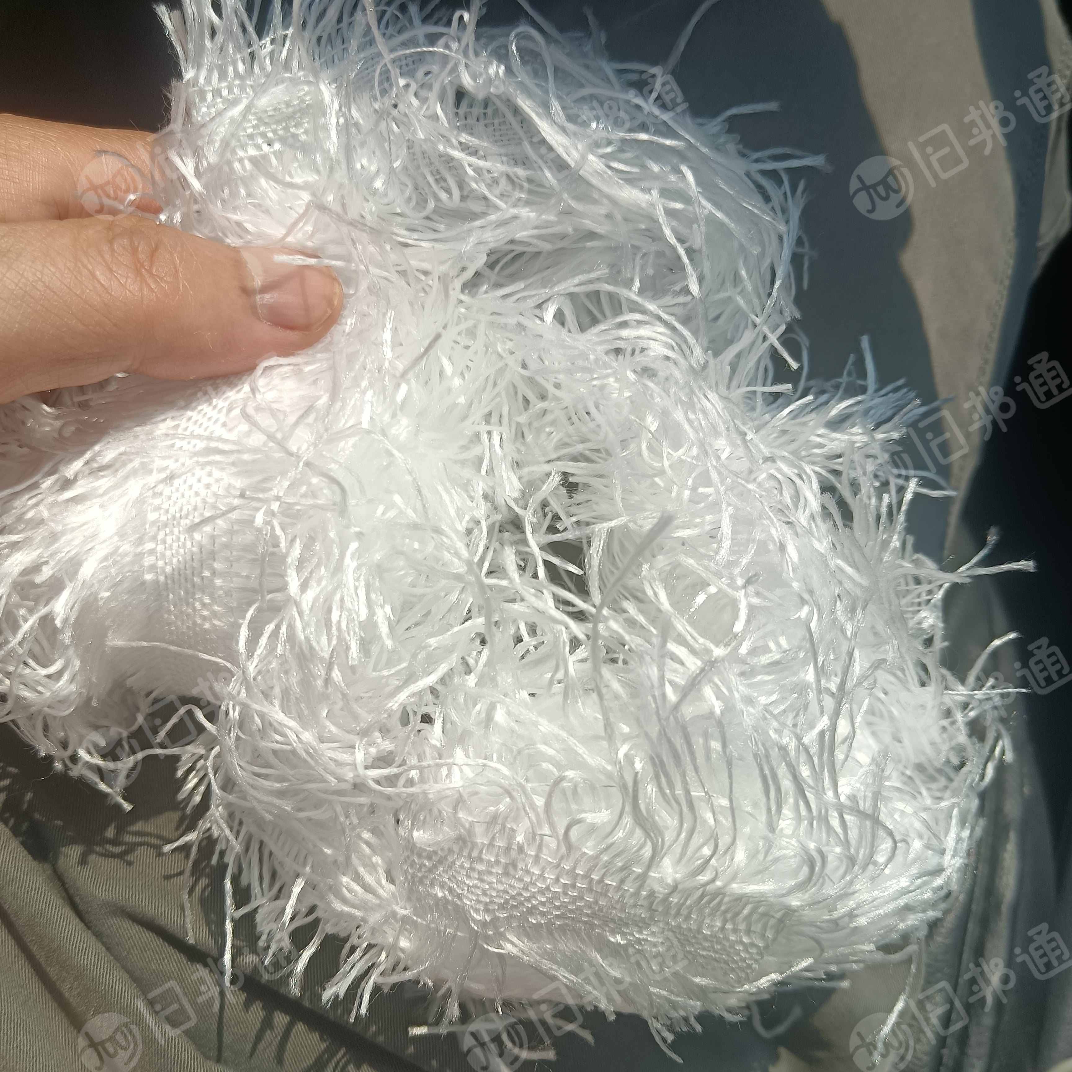 长期出售尼龙废丝锦纶废丝，单6有光，Pa6有光布边纱，现货80吨