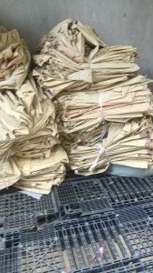 长期出售废旧牛皮纸塑袋