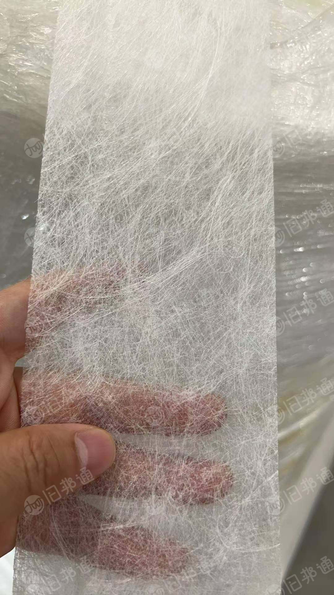 出售骨架无纺布毛料，现货50吨