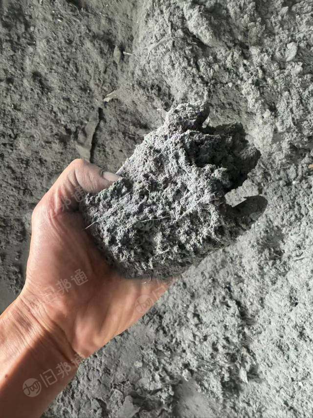 出售锌灰，现货160吨
