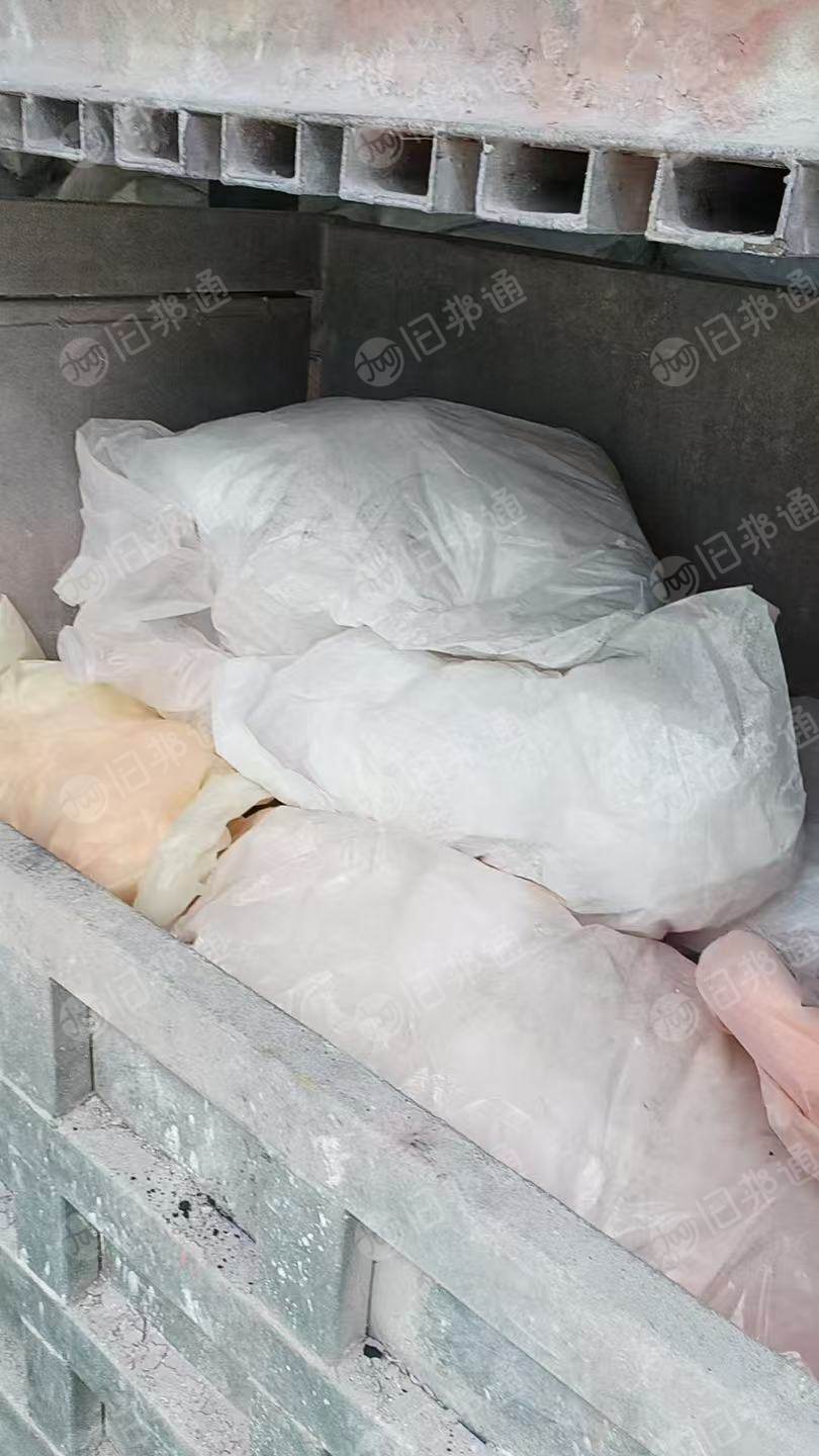 常年大量求购纯高压内袋粉袋，每个月300吨左右