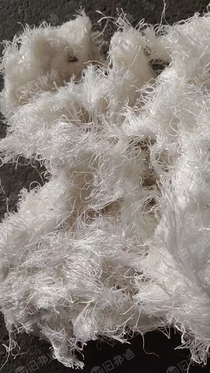 长期出售环锭纺下来的含麻百分之十几的布边纱，也带人棉，月供十几吨