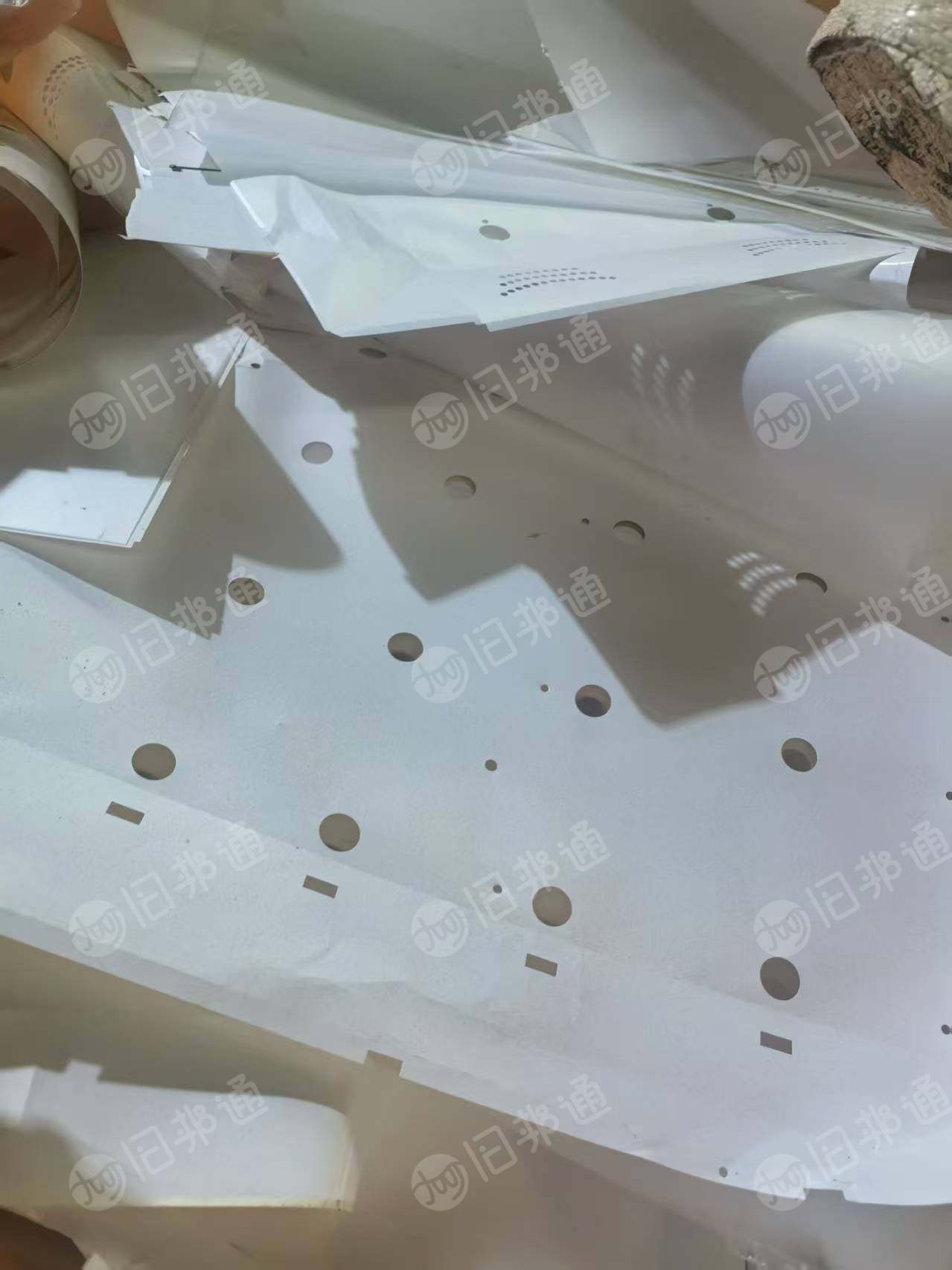长期出售液晶电视显示屏里面的光学卷膜，现货一挂车