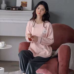 长期出售库存睡衣，库存服装，库存衣服，货在广东汕头