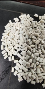 长期出售吨包颗粒，过120目，月供600吨