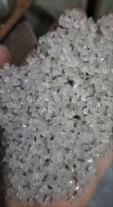 长期出售缠绕膜颗粒，高压膜颗粒