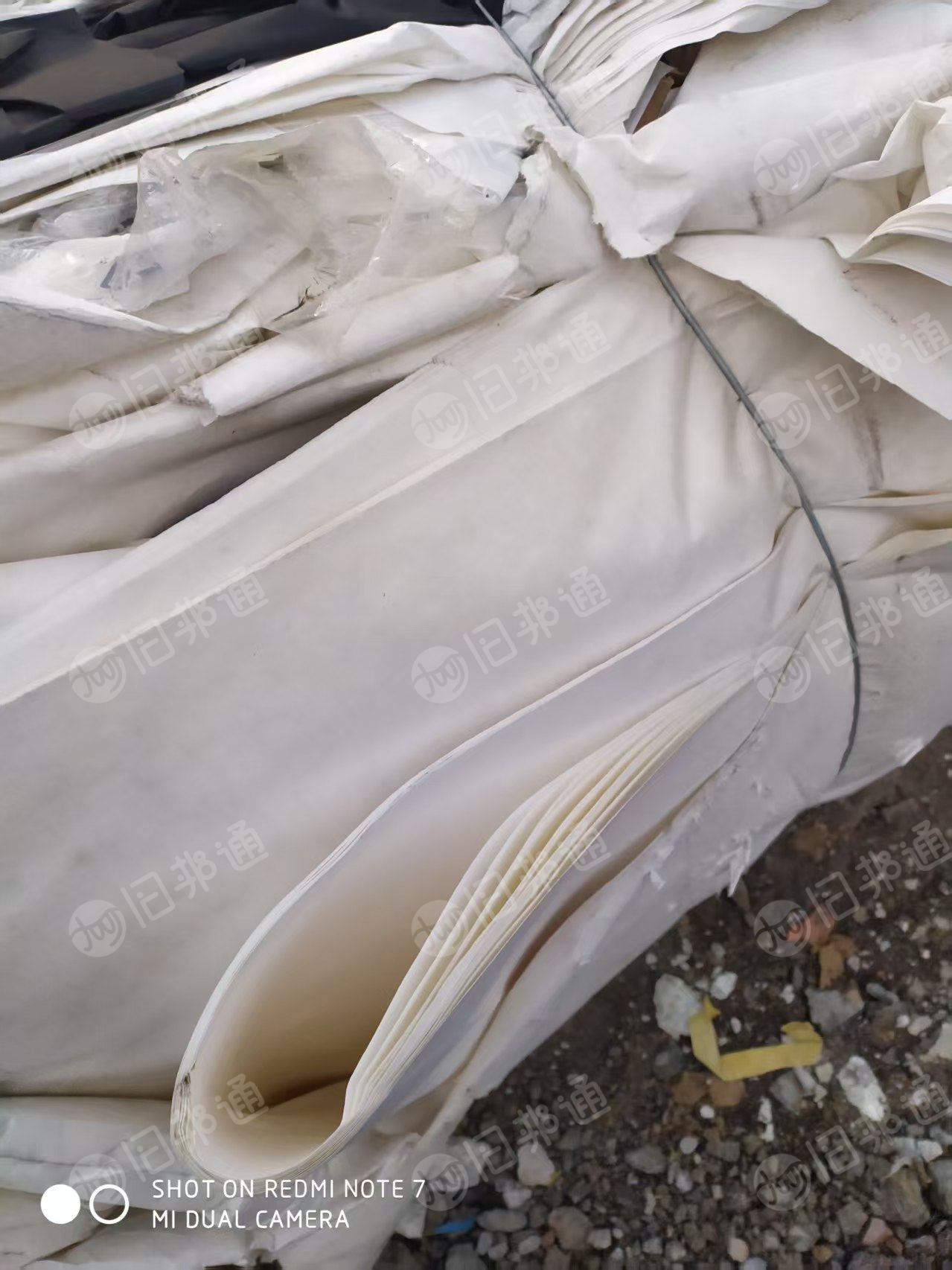 长期出售乳胶纸，装饰原纸，现货30吨，月供150吨左右