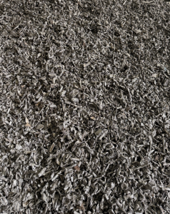 出售水箱铝破碎，现货300吨