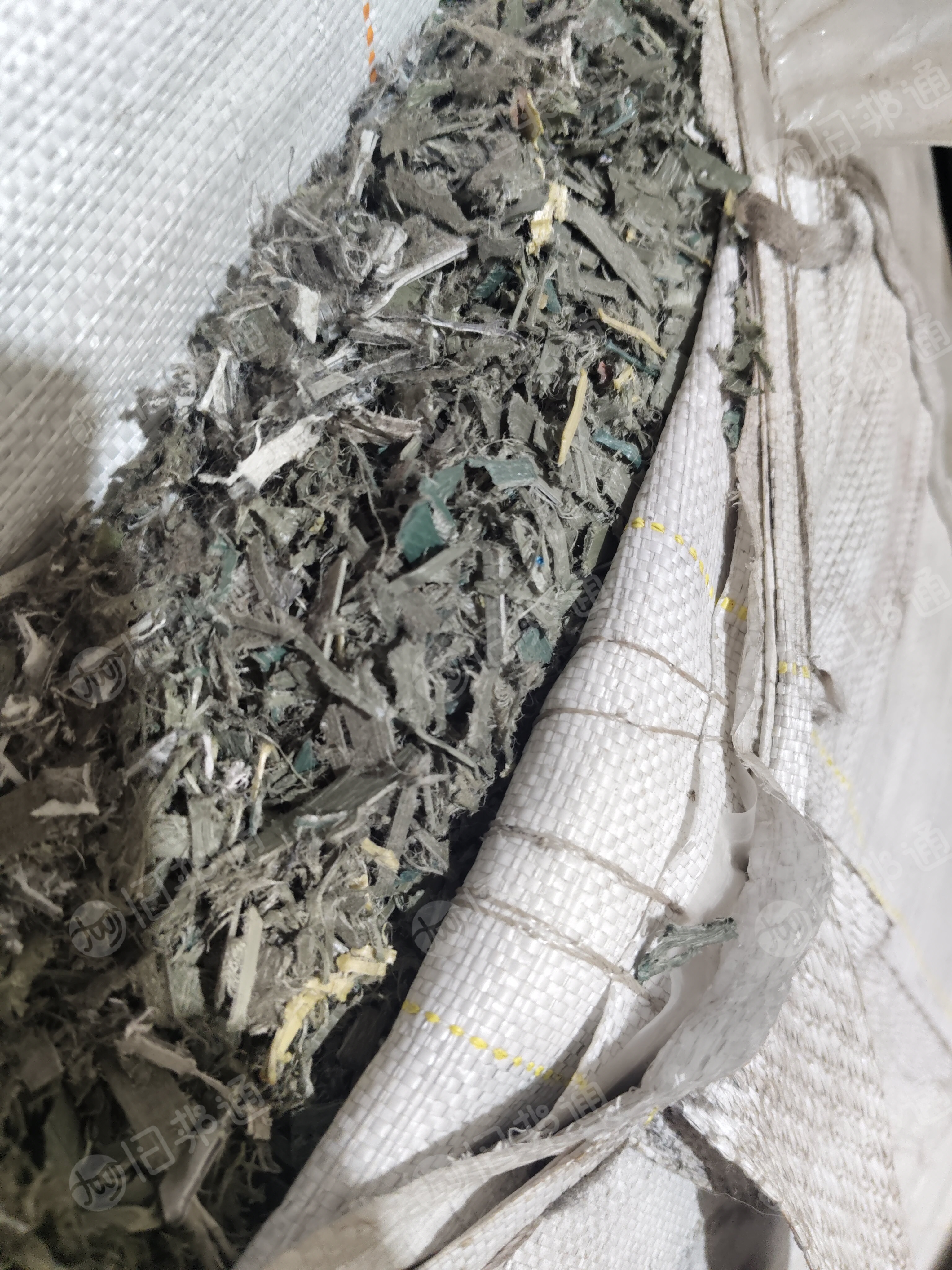出售杂色PP打包带破碎料，全漂料