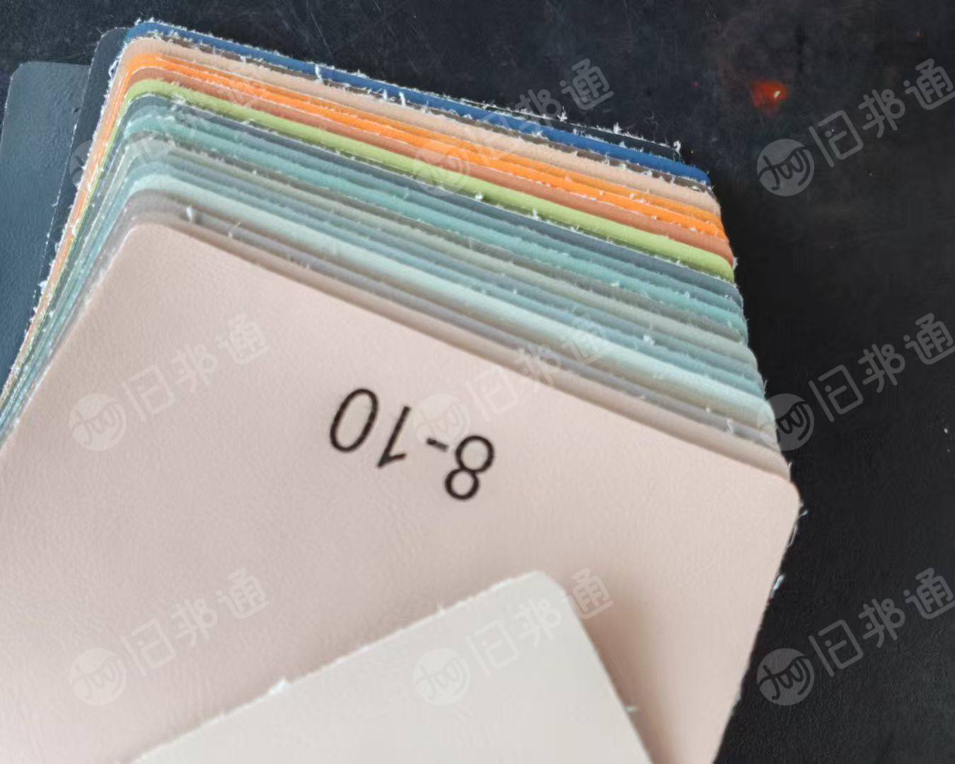长期出售一等沙发革，猫爪生态皮，猫抓革，标准门幅，克重120-180都有，货在浙江嘉兴海宁