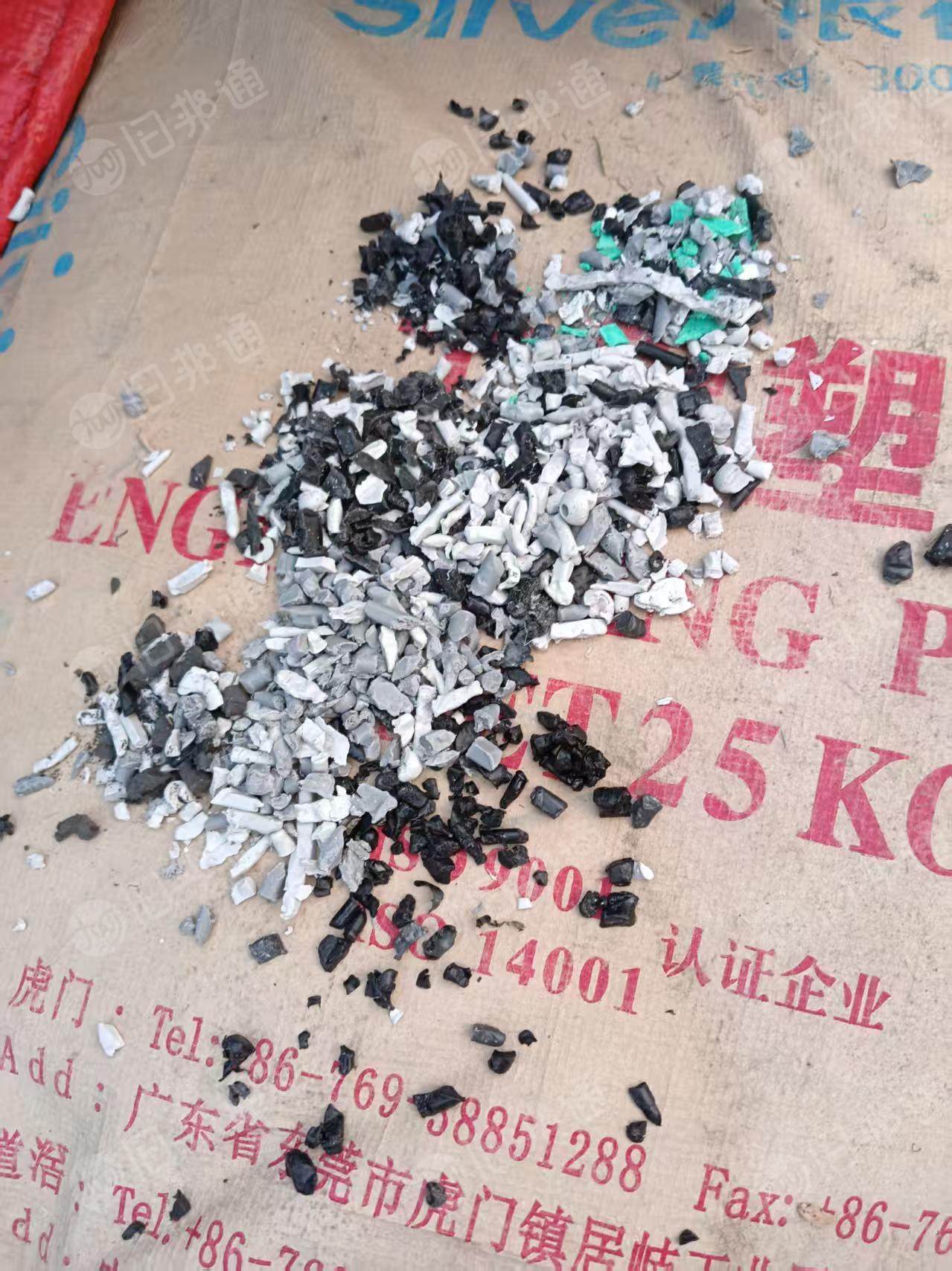 长期出售无人机厂的破碎料，各种材质混一起破碎，现货22吨