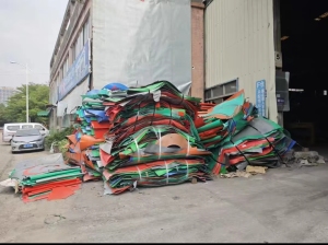 长期出售pe钢卷皮废料，漂沉都有，月供20吨