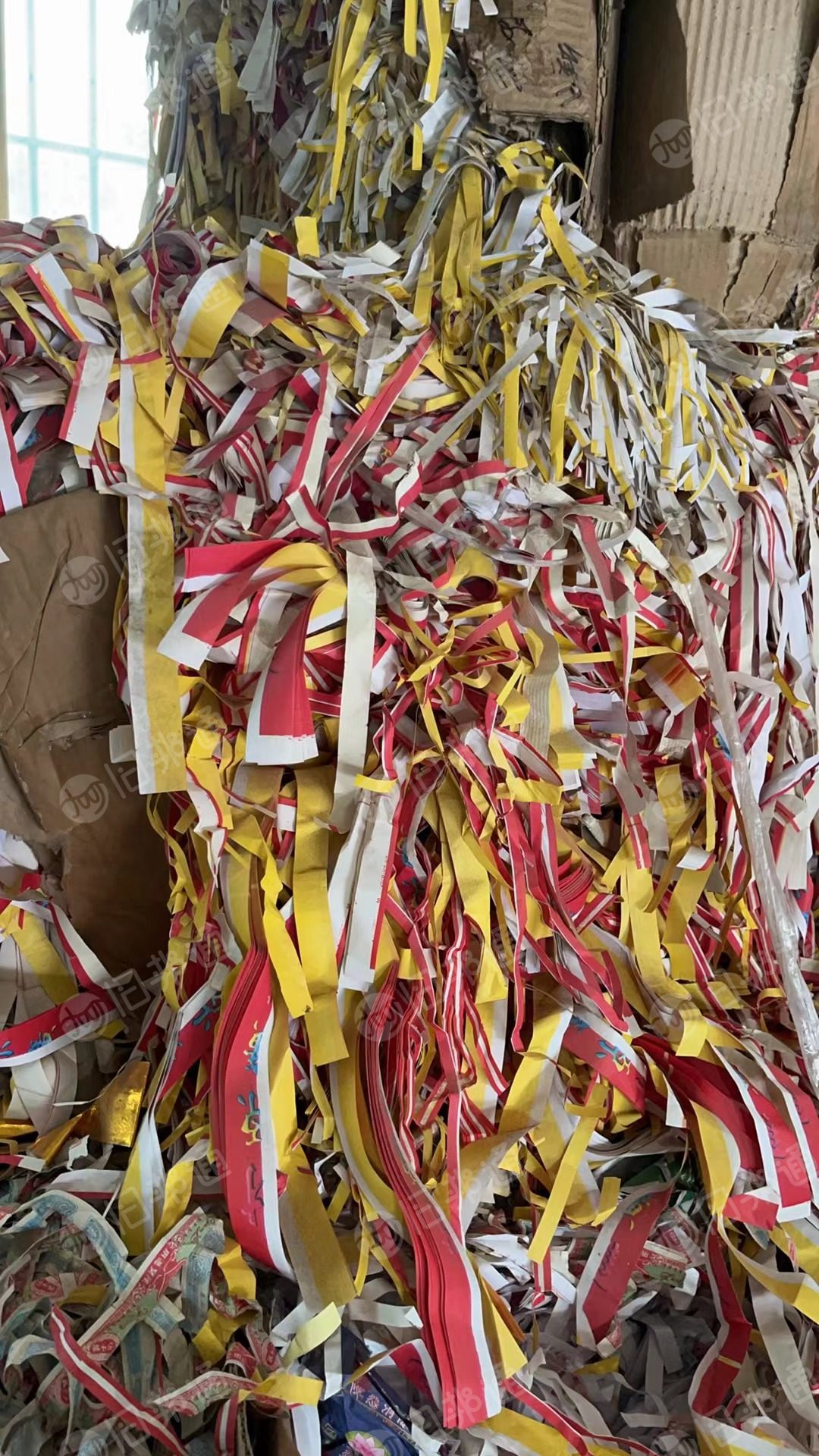 出售迷信纸边角料，每个月几十吨