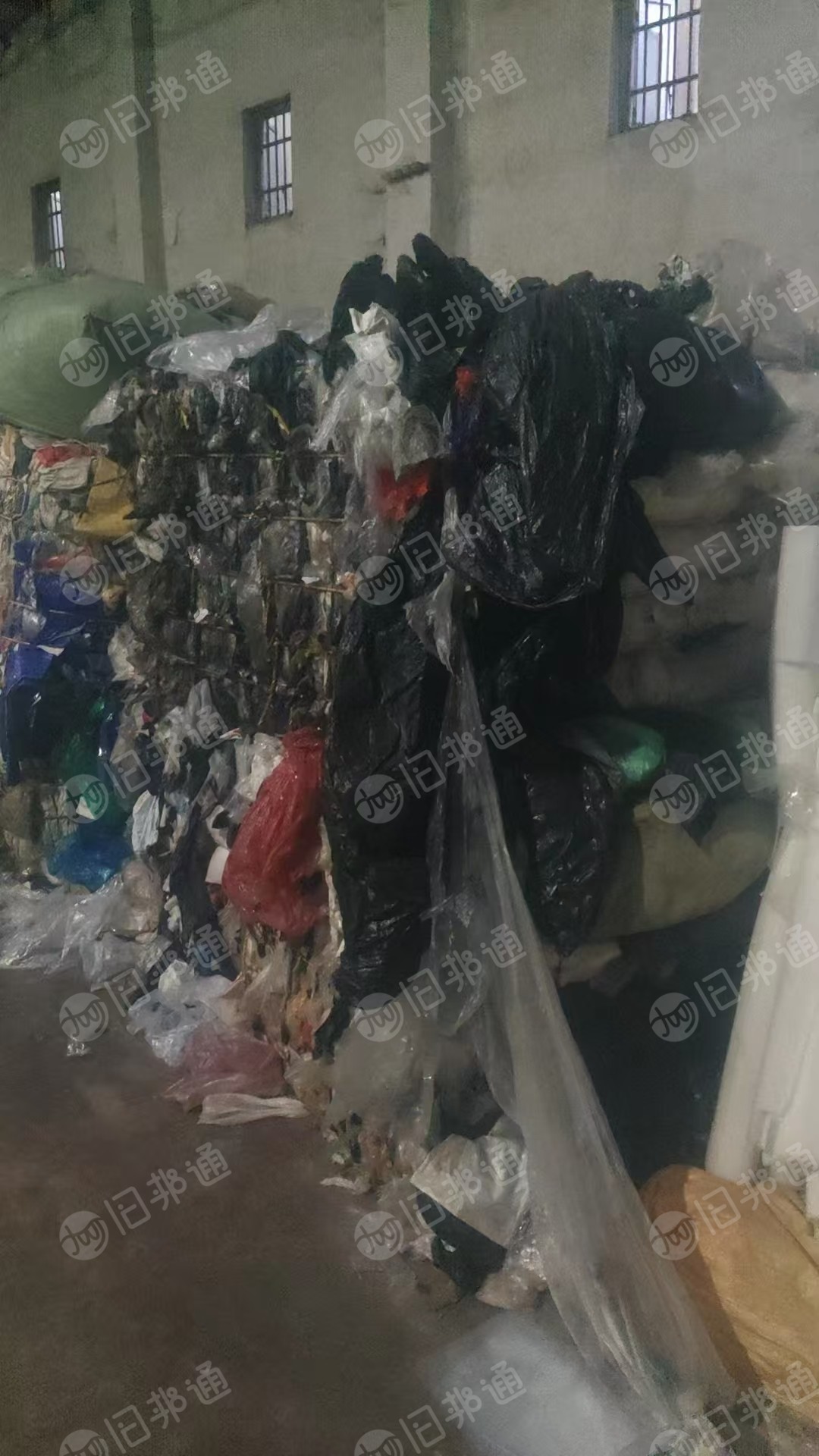 出售PE膜炼油料，塑料膜炼油料，现货一挂车