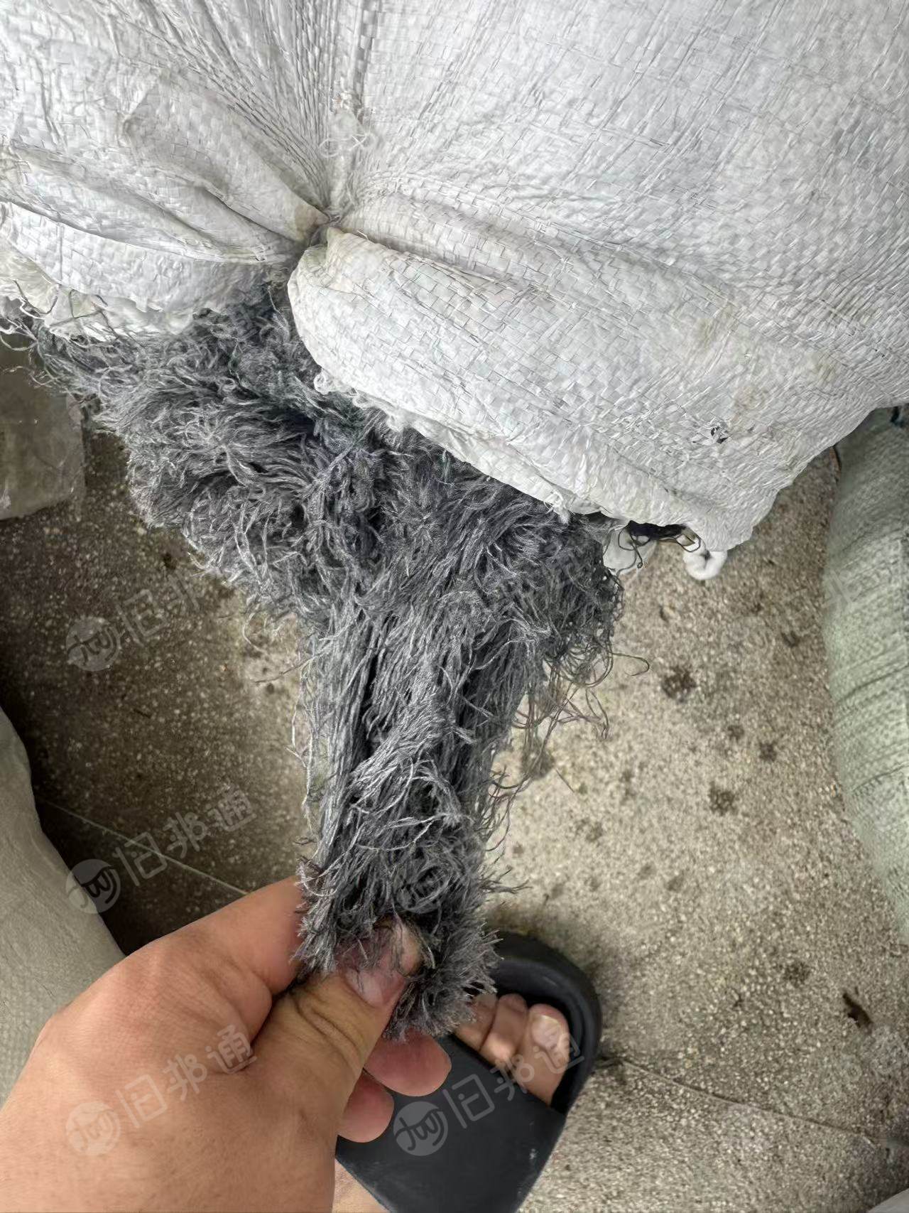 长期出售涤纶废丝，做绳网这类的下来的，现货有6.8米一车，在山东滨州