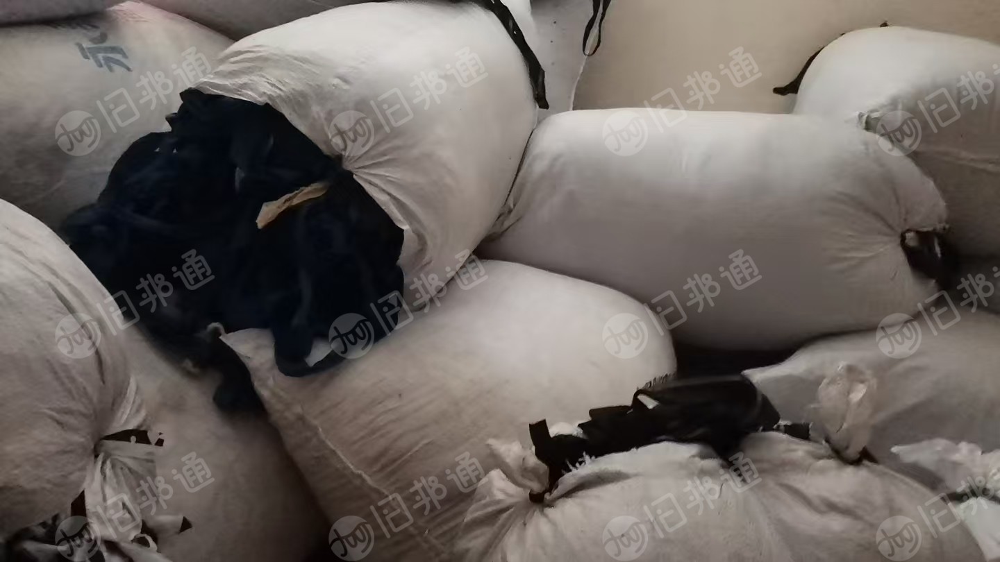 长期出售做雨伞下来的废布，涤纶的，现货10吨，在福建泉州南安