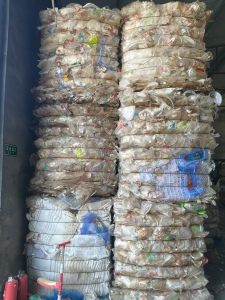 出售餐盒压块，有带奶茶杯