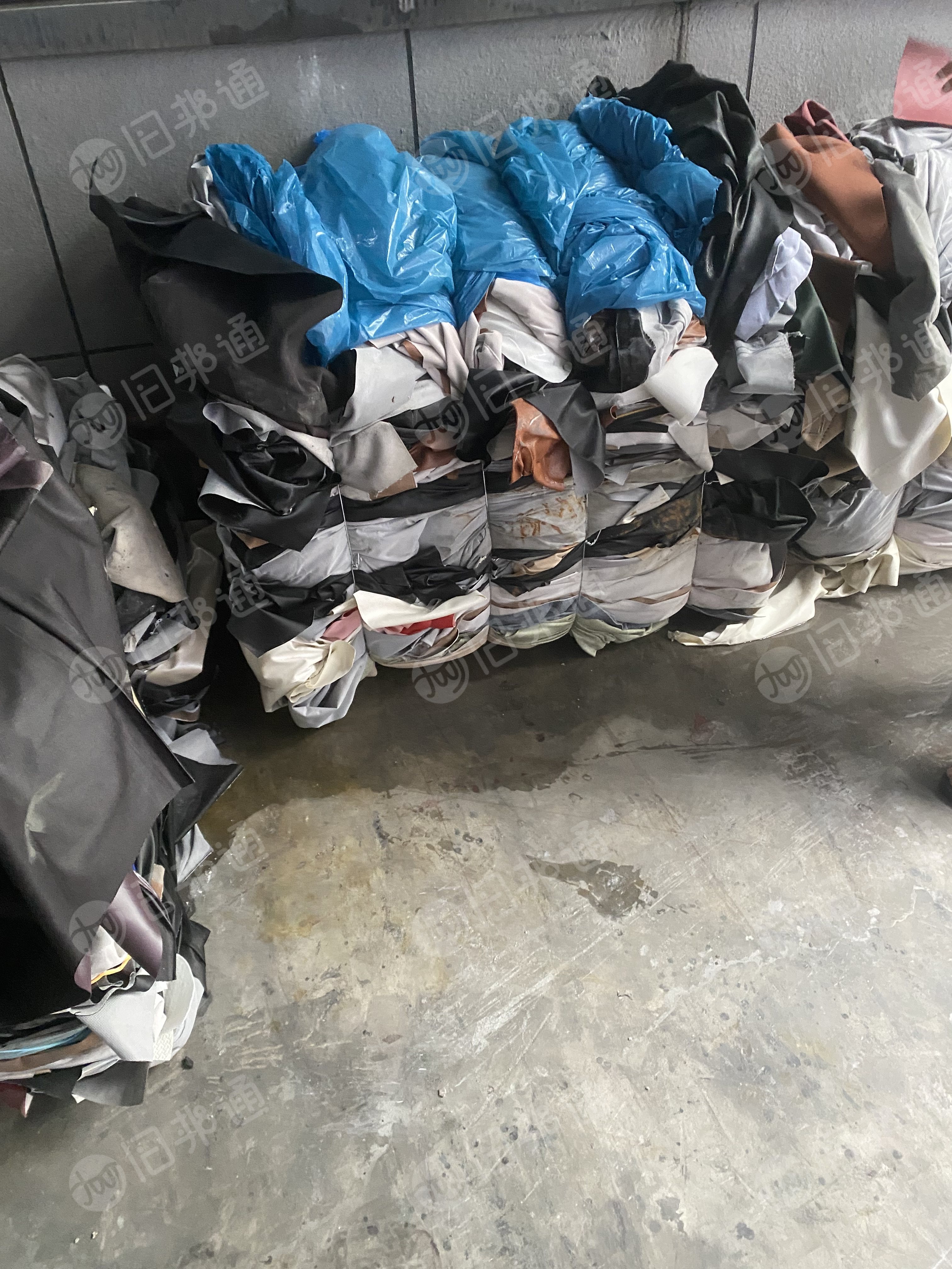 长期出售PU皮革和PVC皮革，段头料，每个月40吨左右