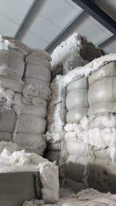 长期出售环锭纺下来的大化废白花，现货40吨，货在山东济宁