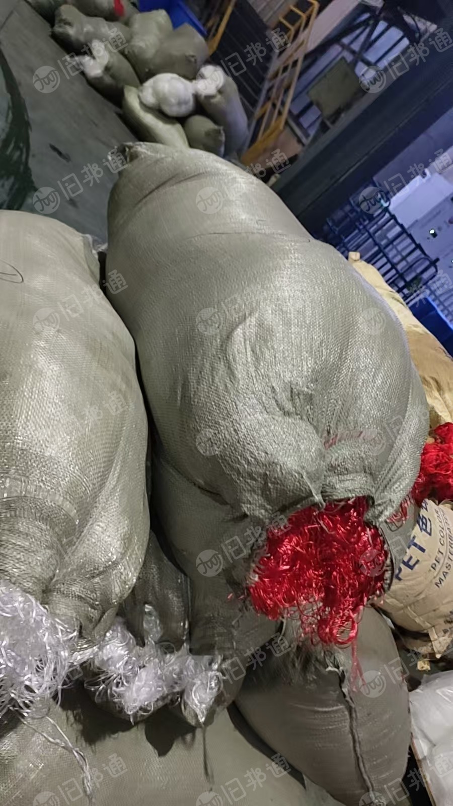 出售涤纶废丝,FDY丝,涤纶长丝,白色,彩色都有,白色彩色现货各一百吨左右