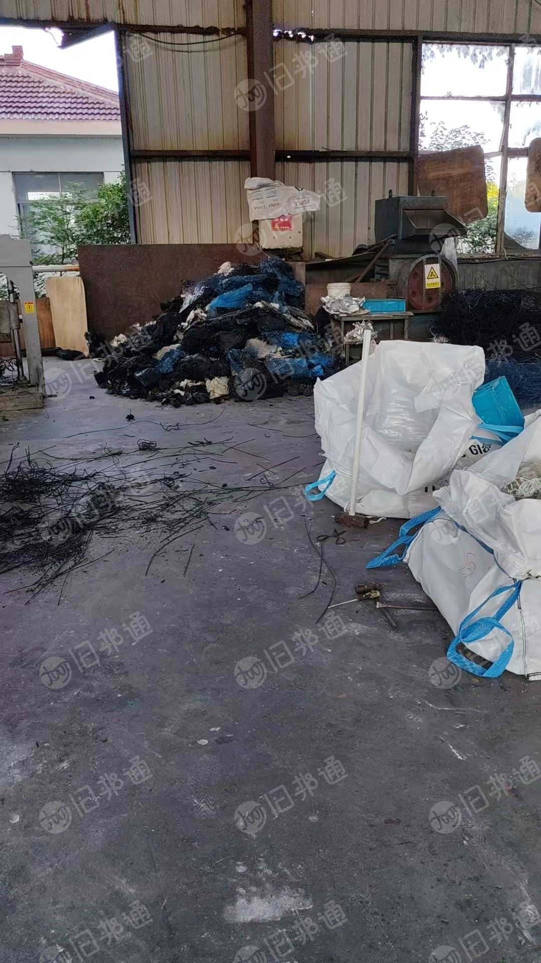 出售尼龙块料破碎料，单6和双6混合，增强和阻燃的都有，现货1千吨