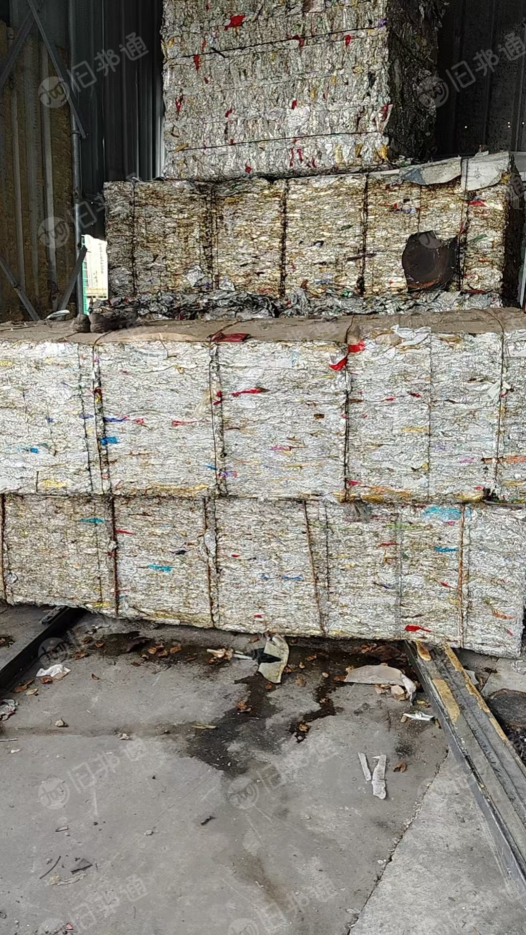 出售飞机铝餐盒，现货十几吨