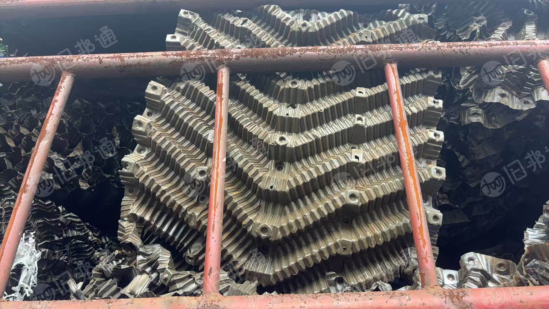 出售PVC水塔料，一次有50吨左右，