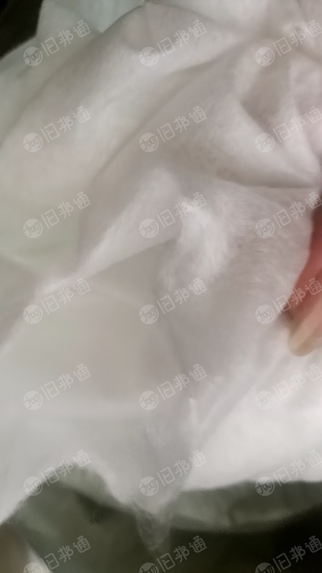 长期出售针刺厂下来的腈纶含10%的丙纶无纺布，腈纶复合开花料，现货十六吨