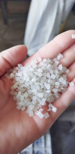出售餐盒颗粒,过100目,现货1挂车