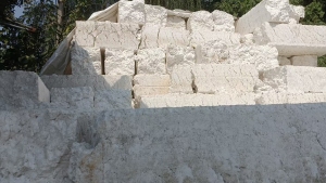 出售冷压块，社会料，现货7/8吨