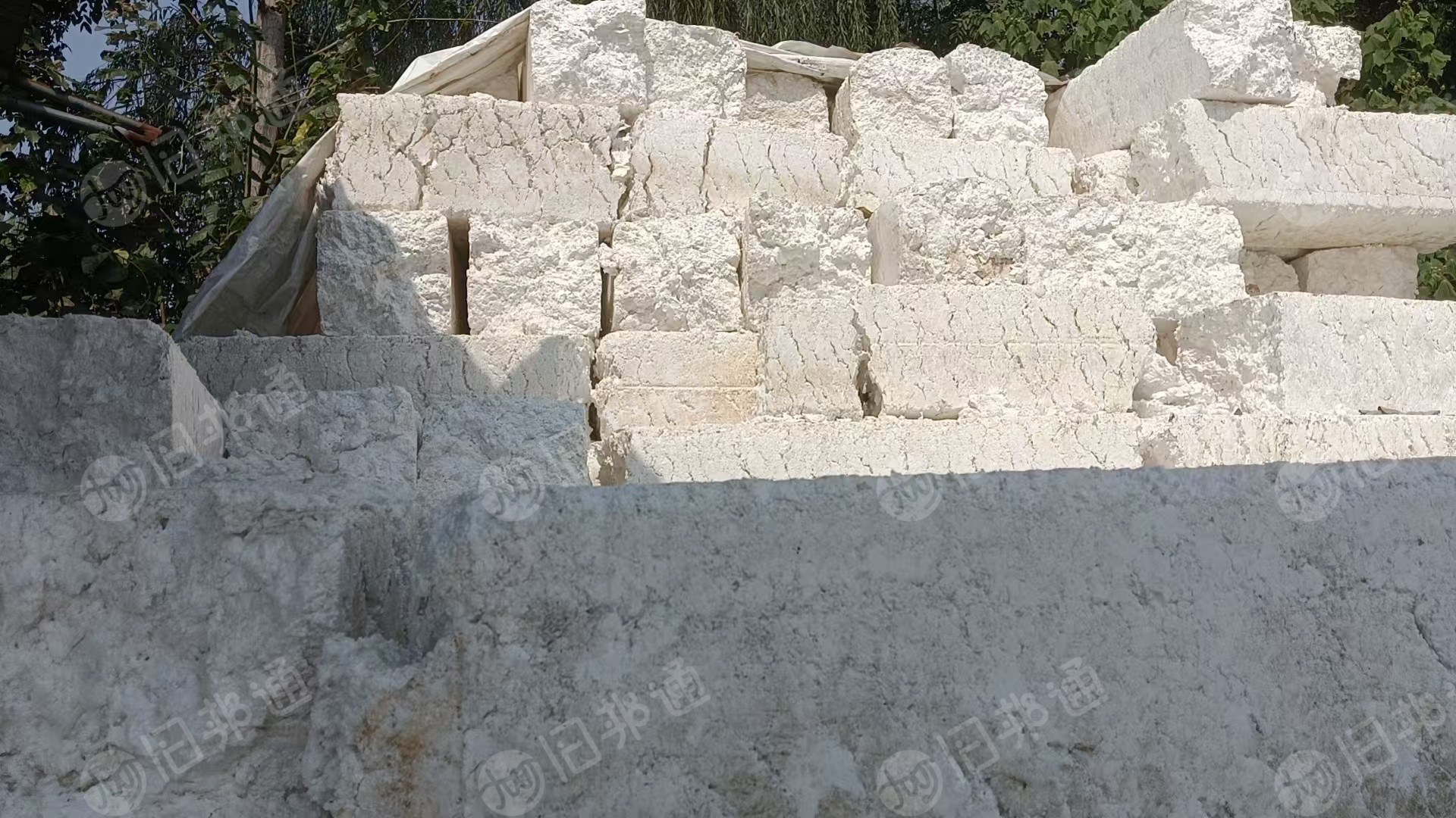 出售冷压块,社会料,现货7/8吨