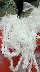 长期出售氨纶废丝氨纶水丝，有甩干和未甩干的，甩干是压好包的，未甩干30个水，每个月有200吨