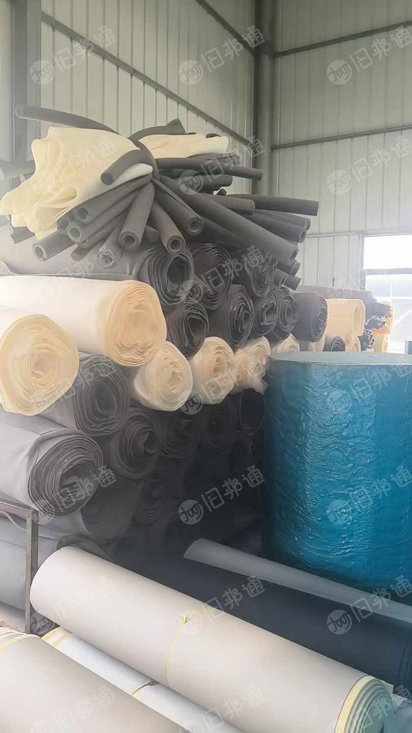 长期出售汽车厂下来的海绵，海绵边角料，汽车内饰棉，密度25-30，发泡棉，海绵次品，现货22吨左右