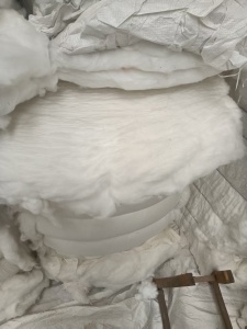 厂家长期出售脱脂棉，医用和日用都有，在山东德州