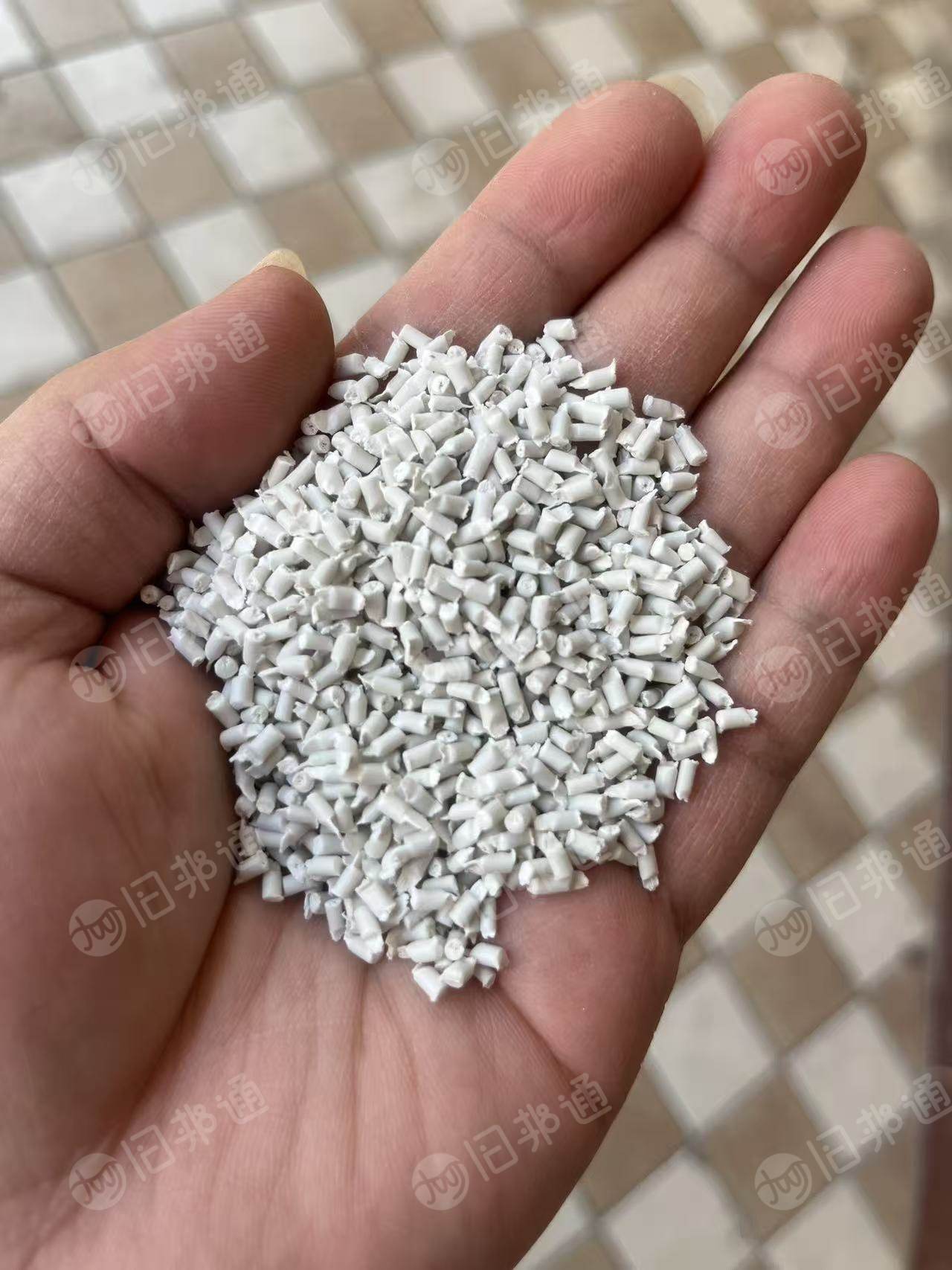 求购大白吨包颗粒，比重控制在1左右，冲击5个，月需200吨