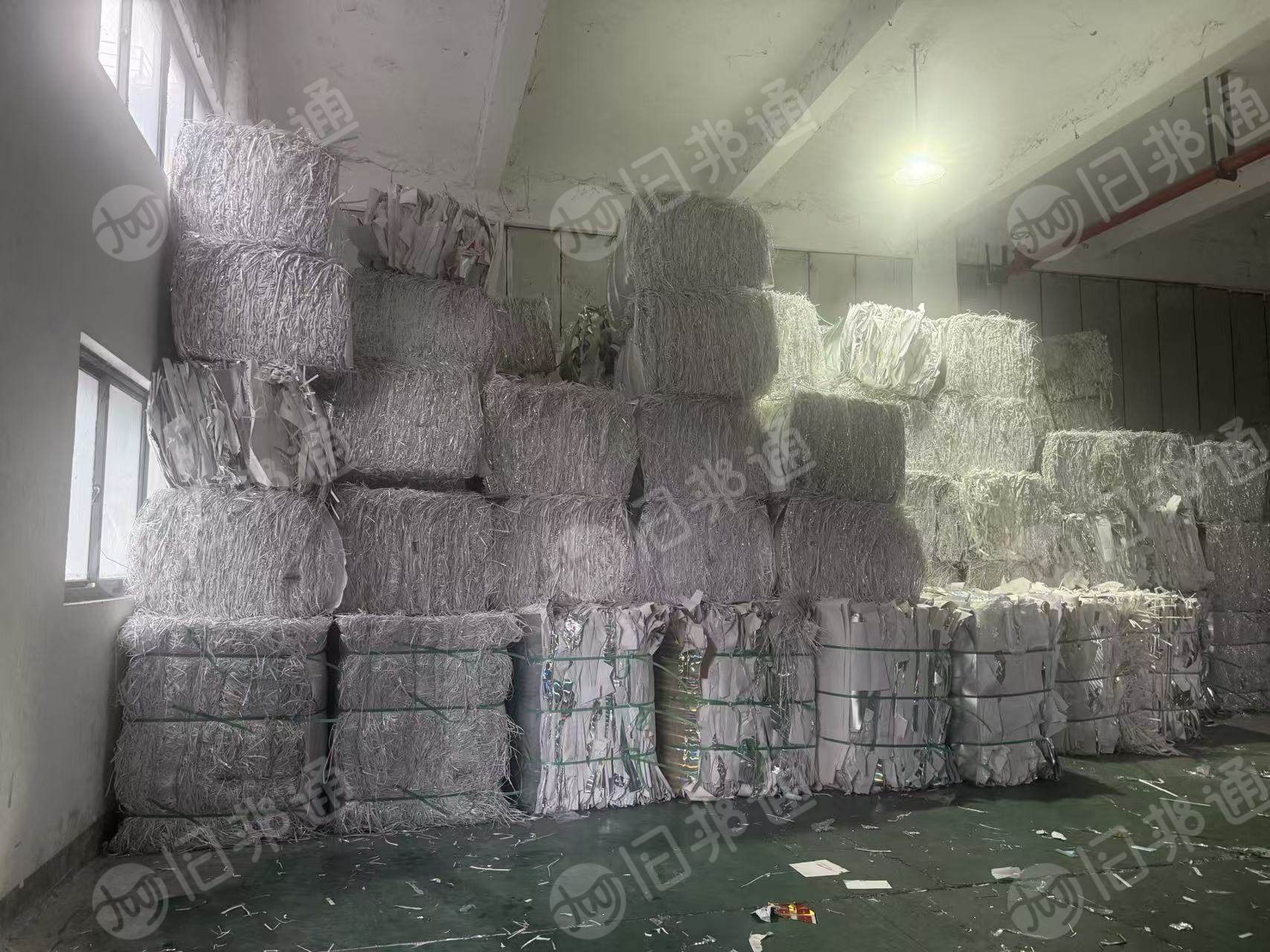 长期出售带膜金银卡边角料压块