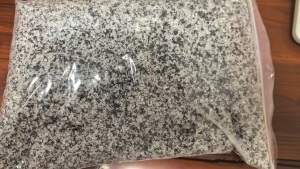 长期出售pvc水管破碎料，pvc水管吹毛料