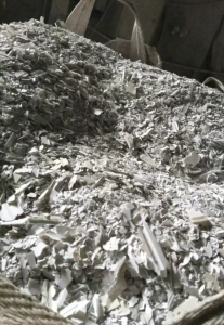 出售硬质PVC管破碎料，长期有货