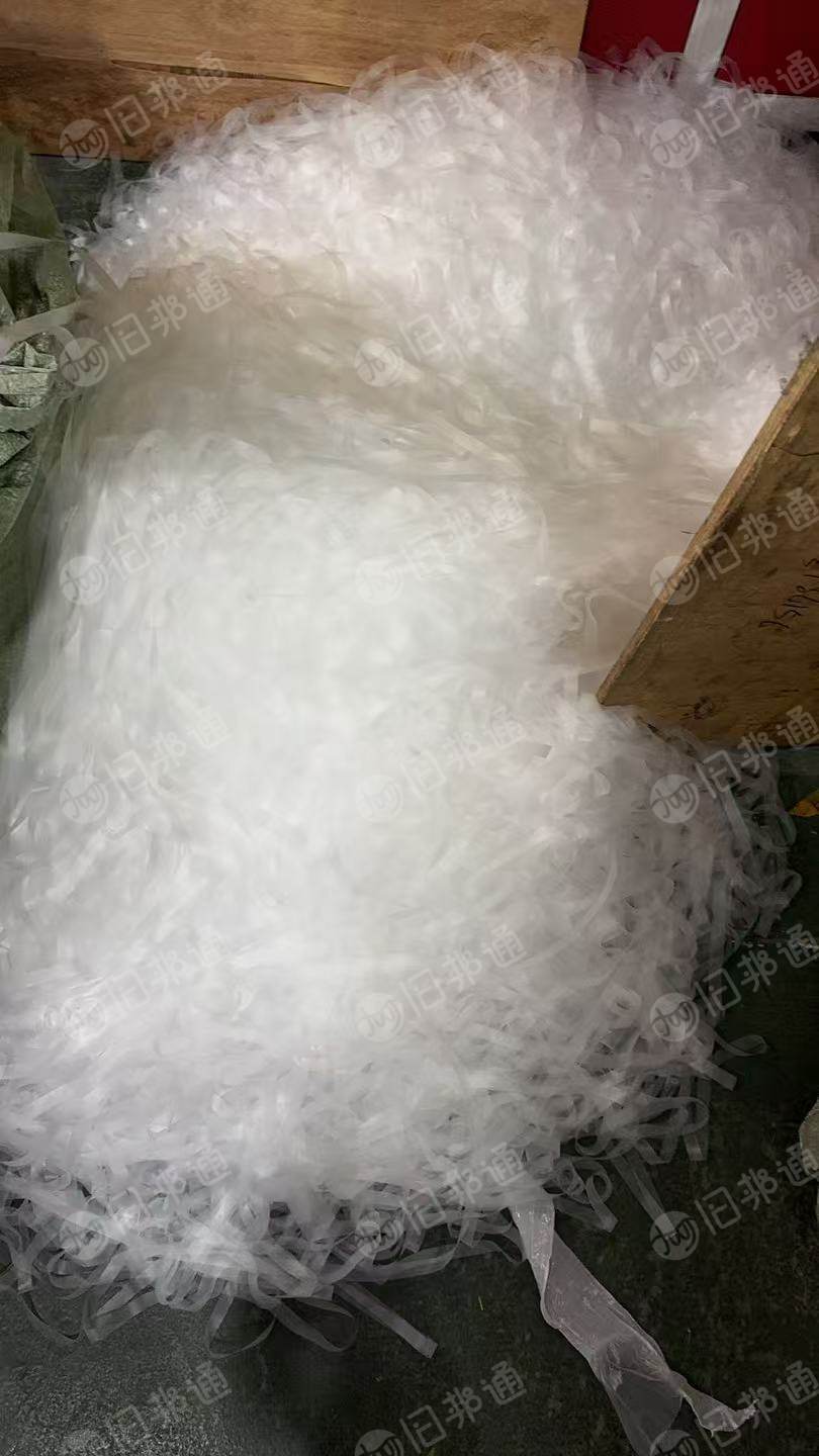 长期出售包装厂下来的cpp膜废料，卷散都有，各种颜色混一起