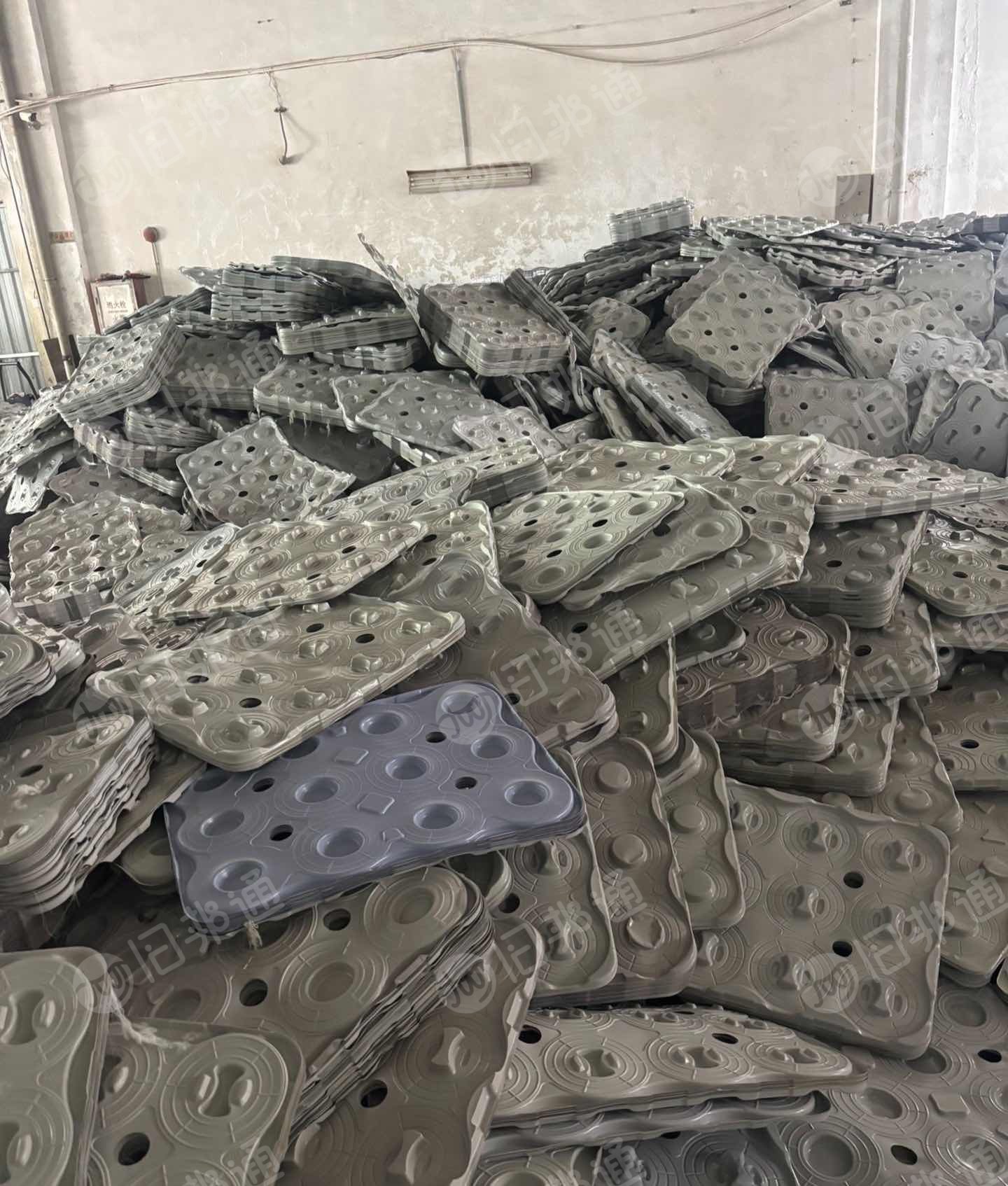 出售PVC氨纶片废料，长期有货