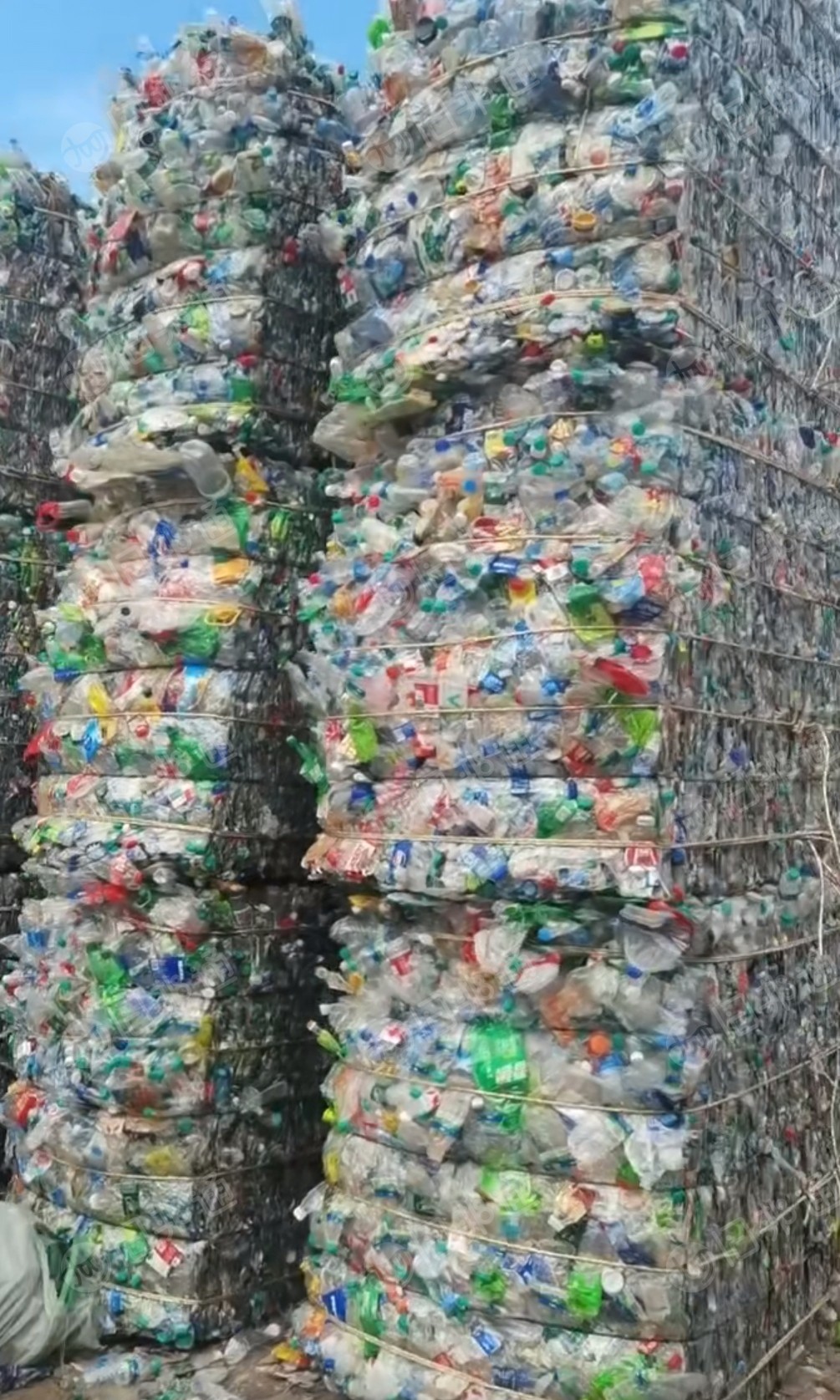 出售瓶砖，PET瓶砖