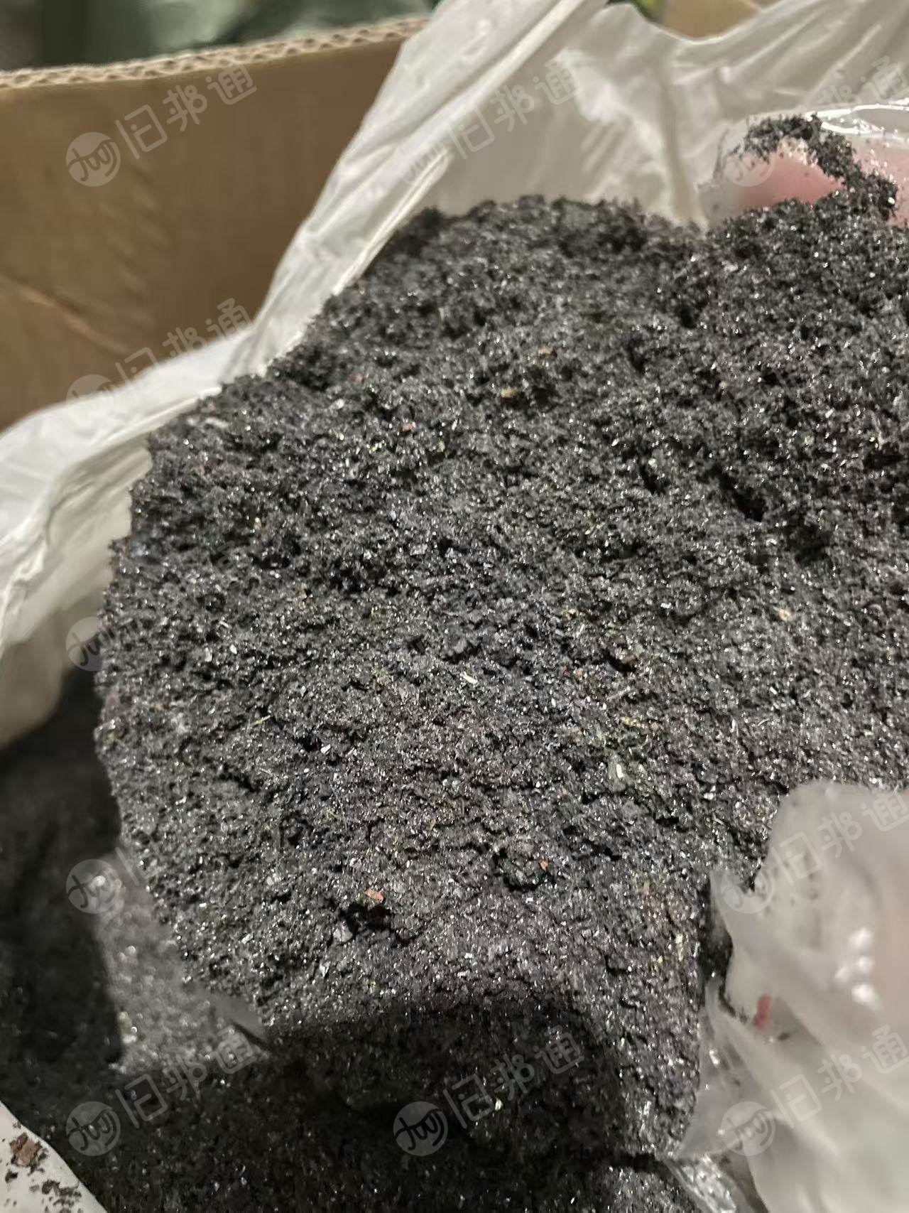出售铝合金封边隔热条打磨下来的尼龙粉末,月供300/800吨左右