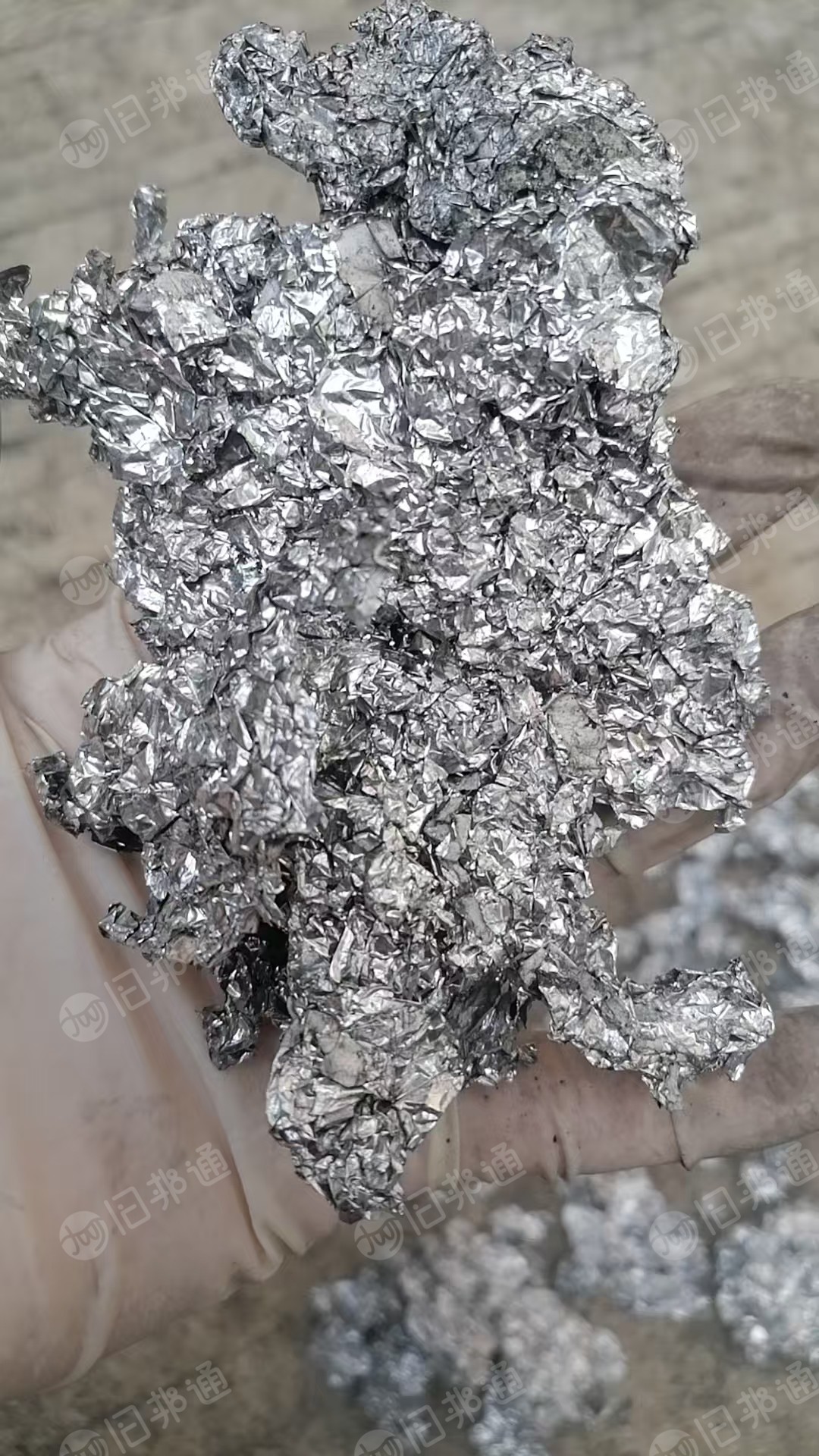 出售电池铝箔,现货十几吨,长期有货,可散装也可压包