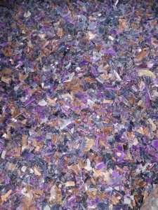 出售透明纱线管破碎料，全漂色透料，月供200吨