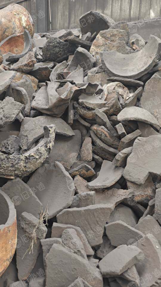 求购碳化硅坩埚