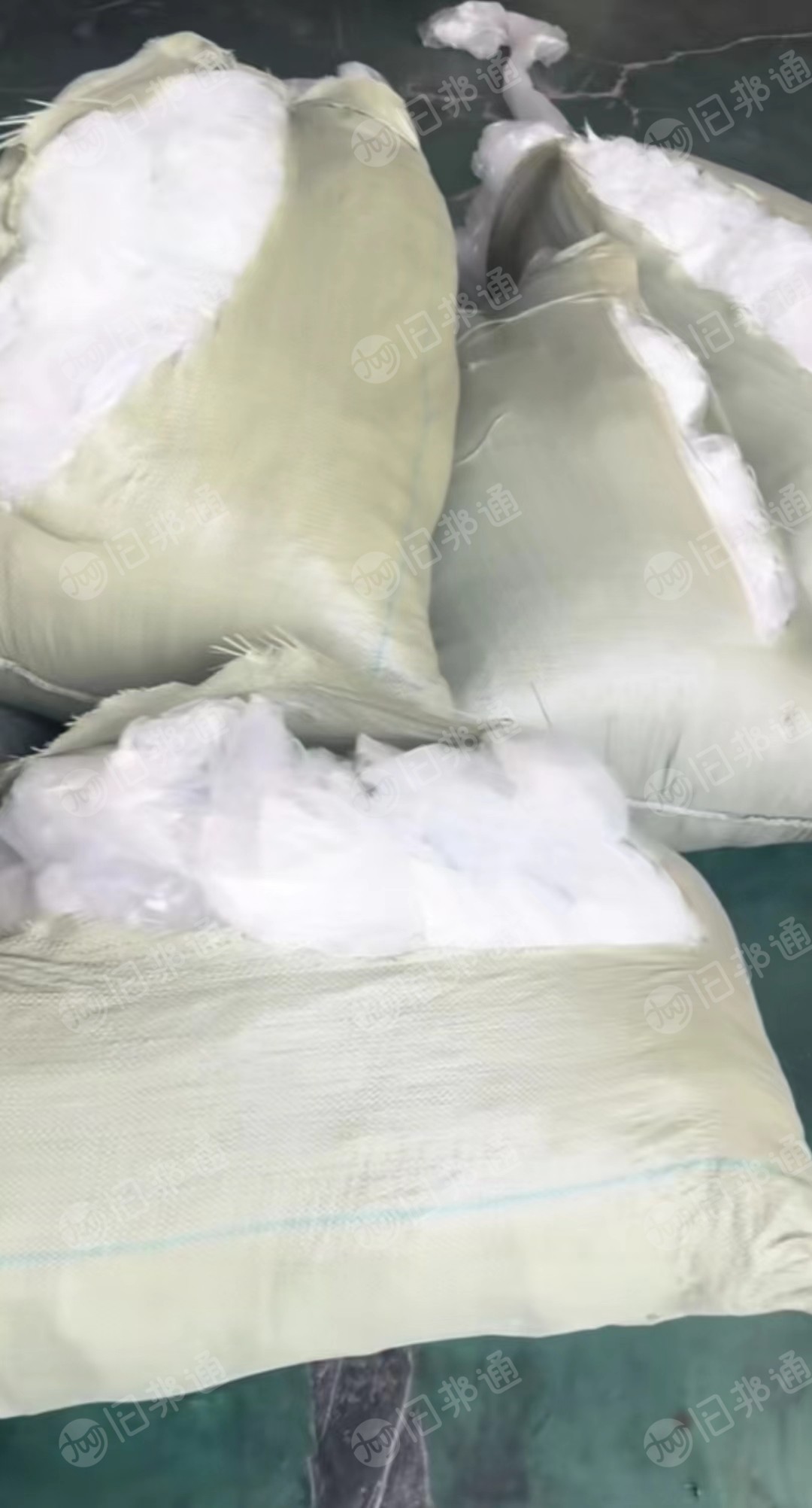 长期出售干造高压膜废料，有压包，含少量标签，高压70%缠绕膜30%