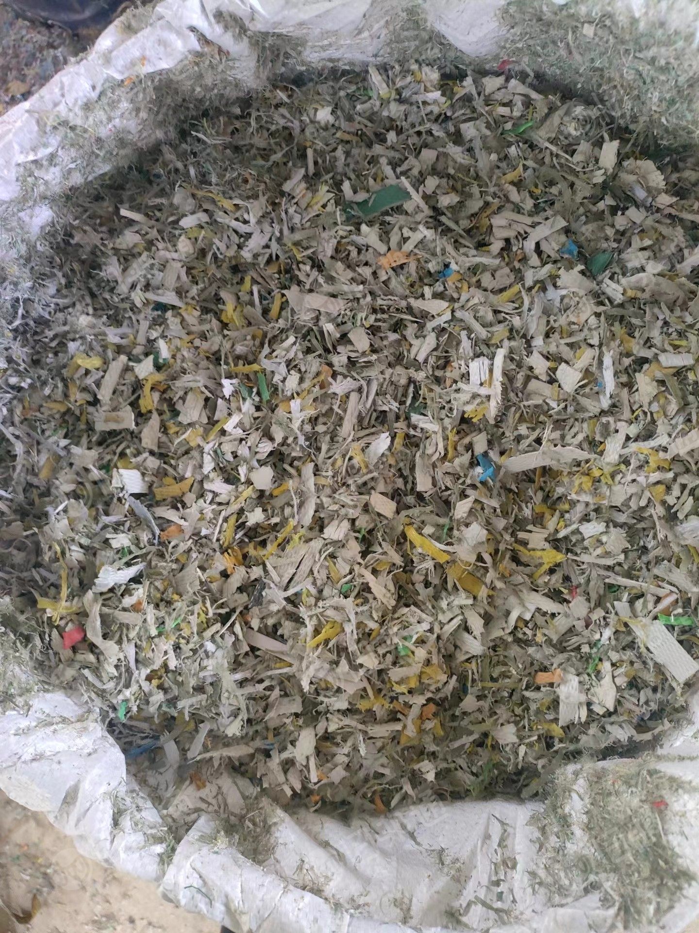长期出售沉水pp打包带破碎料,现货9.6一挂车