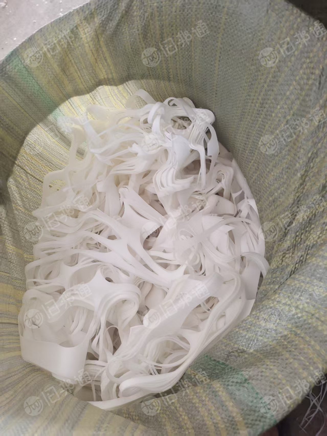 长期出售纯白色尼龙贴TPU边料